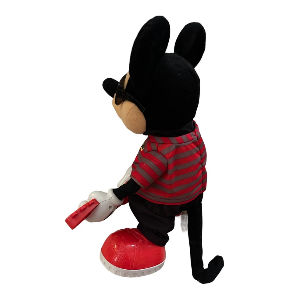 Fisher Price Disney’s Rock Star Mickey Mouse - Picture 7 of 16